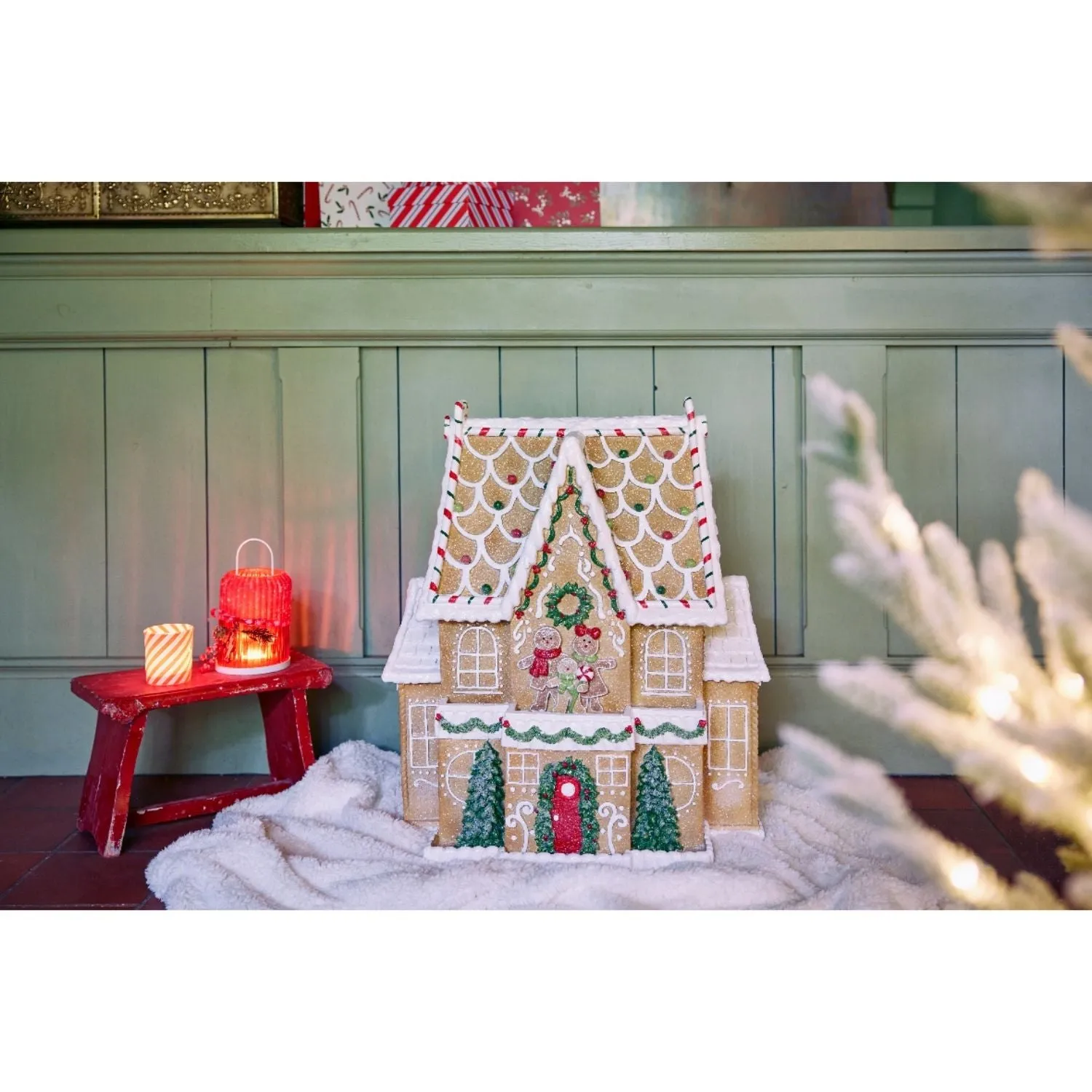 Decoris 67cm Resin Gingerbread House Ornment